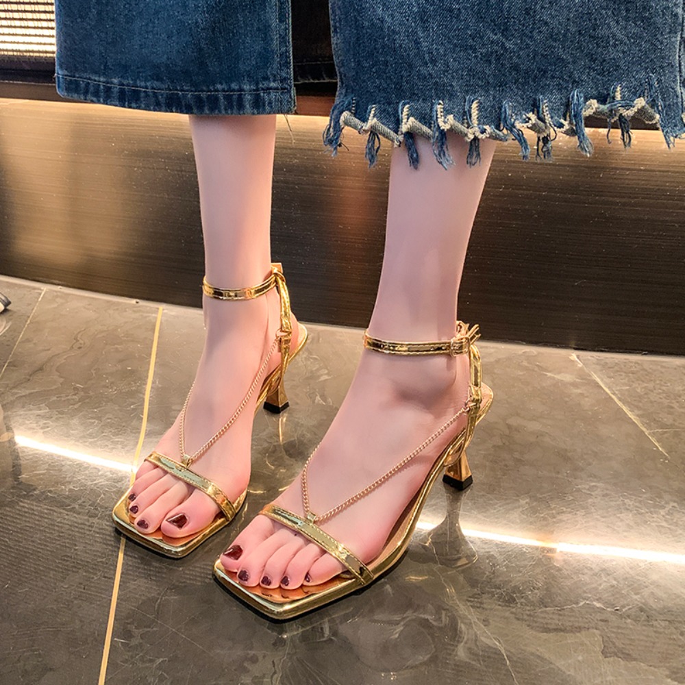 Sandal Hak Tinggi Seksi Rantai - Gold Chain Sandal ulasan dan harga