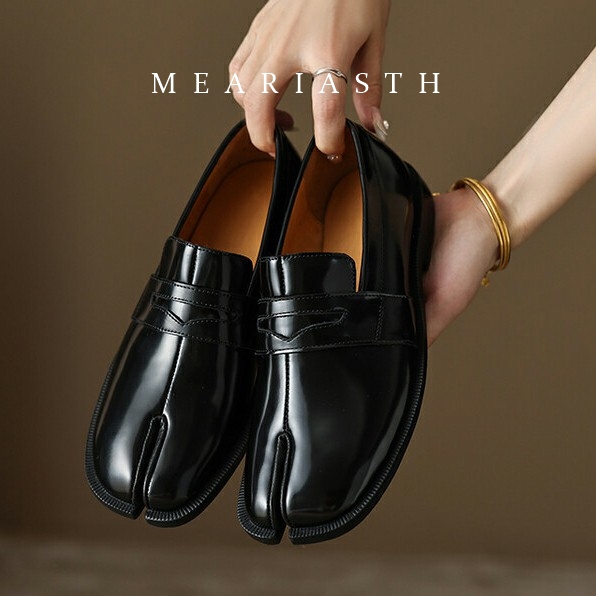 Sepatu Tabi Hitam Split Toe Ba - Women'S Shoes Loafers Black ulasan dan harga