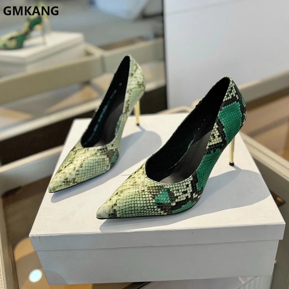 Sepatu Pumps Wanita Motif Kuli - Court Heel Pointed ulasan dan harga